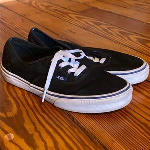 A pair of kids size 6 1/2 vans